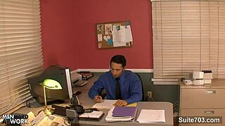 惊艳同性恋屁股在办公室猛干