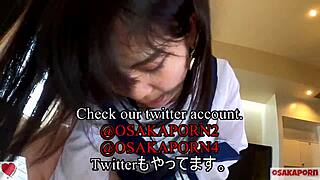 亚洲18+少女在业余动作中吸吮并呻吟