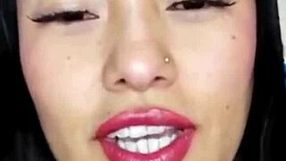 I had a privte video chat with a folower who loves my moaan