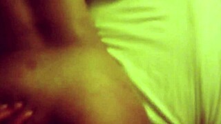 Latina Peruvian brunette prostitute screams with belly farts