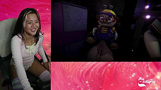 Frennis' exotiqfox in solo play in Chiku's hentai game