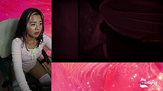 Frennis' exotiqfox in solo play in Chiku's hentai game