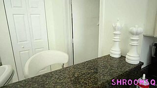 Teen Stepsis Shr0oms Q NEEDS ICING from Stepbro for Bake Sale!