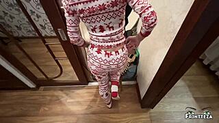 christmas alone w/ stepmom, fuckin in pantry... creampie!!