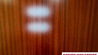 OMG! Sexy Paris Knight gets a hot massage before taking that BBC deep. Wild action! 🔥