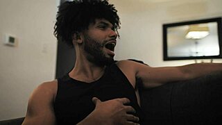 火辣室友无套猛干，狂野同性恋惊悚片！