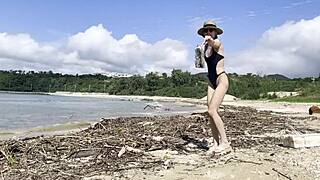 太平洋海滩自然清洗秀