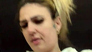 sapatona fica com muito tes�o na academia