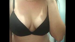 Spying on Argentine teacher peeing during Mexico trip