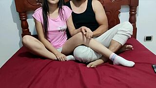 mi padrastro tricked me with hentai instead of anime!