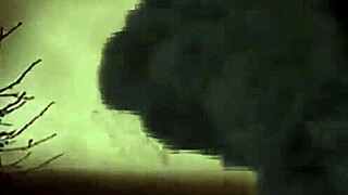 sarah squirtz closes the deal with a smile