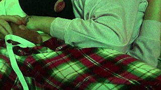 Hey, married slut, hide your face while giving sloppy head!