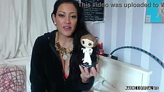 Watch Maxine X Finger Her Big Ass With Dildo In High Heels!