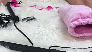 I oiled her up, then slammed her with a glass dildo