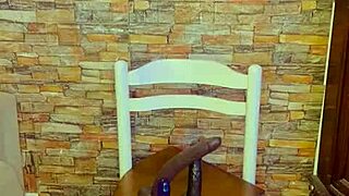 Damn! Sundaydogood614's hot lesbian shave action!