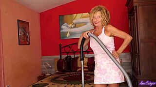 Wow, my old vacuum cleaner fails on trimmed blonde pussy!