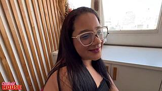 raquel morena tímida que ficou bem safada na hora de dar o cu