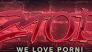 Delicious Riley Nixon HAMMERED by BIG COCK!