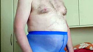 Cum in the Blue Leggings?