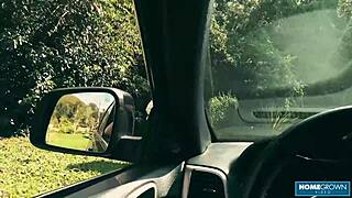 Hot Chicks Scarlett Taylor And Naomi Feast On Huge Dick