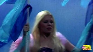 Gorgeous Blonde Fingers Herself Before Brunette Strap-On Cowgirl Ride