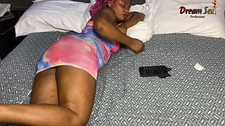 Delivery guy forced to make ebony babe squirt hard?