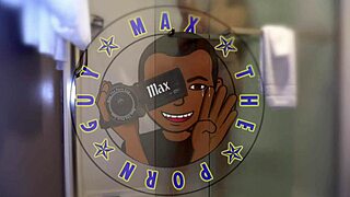 Harley Rose delivers sloppy blowjob after volleyball practice