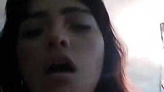 damn, my latina neighbor gives such a hot blowjob