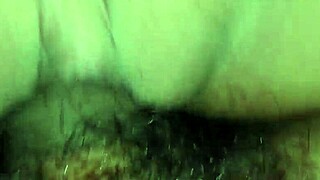 她男友牢里打电话她撕套叫我无套操穴内射