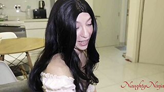 Single step-mom searches for a date