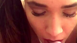 i showed my tits for a sweet blowjob