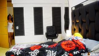 Nerd Stepbrother Fantasizes About Fucking His Hot Stepsister's Big Ass and Cumming On It