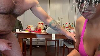 Comendo Cu Inxado Da Vadia Sex Toy