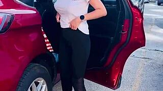 In this casting, Aida shows me how to squirt and gets a beautiful anal creampie.