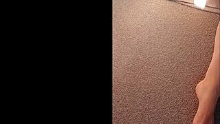 maturemons shows off close-up clit view