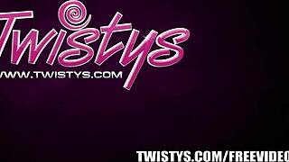 danielle shows off her perfect body