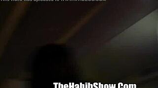 Pretty Babe Pawns Her Twat And Screwed