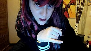 脏意大利袜子等着嘴舔崇拜