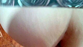 Stepmother bends down and I seize chance for big ass action