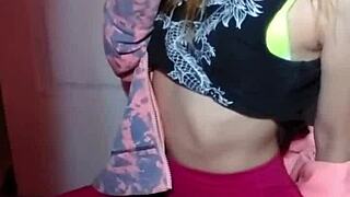 Bonneyuwu playing with 3 lollipops in sexy solo tease. Can't look away from her!