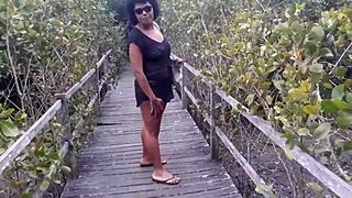 Levei Minha Esposa Para Fuder Com Desconhecidos No Mato Onde Tudo Começou