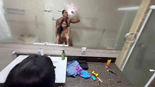 N�o Aguentei E Tive Que Comer Minha Meia-Irm� Pq Ela Estava De Pijaminha