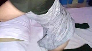 i hooked up with a pinay college student who was flashing the construction foreman