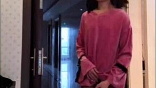 I saw this asian ladyboy masturbating her dick and flashing it to a woman before cumming