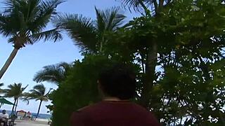 Eva Cruz seduces her neighbor