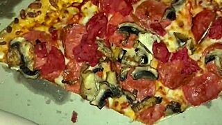 Wild teen 18+ stuffs pussy with ice cream and chocolate!