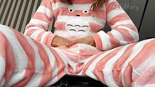 horny teen 18+ playing with pussy until she climaxes