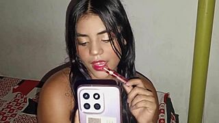 colombian brunette sends vagina pics to boyfriend for hot action