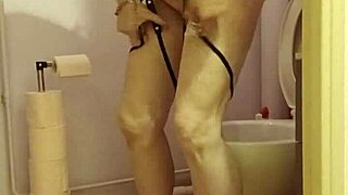 2025 03 26 Esclave F La Bonniche Leche WC