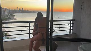 Sentei Gostosinho Até Ele Gozar Tudão - No Pôr Do Sol É Mais Gostoso